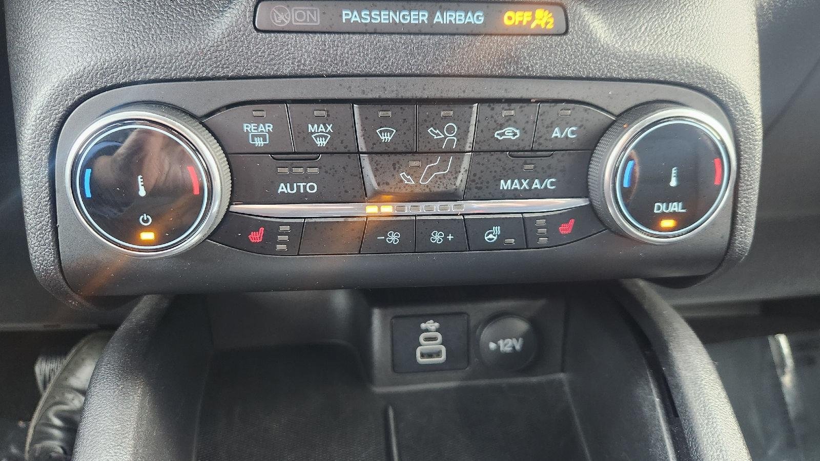 Certified 2025 Ford Escape ST-Line Select AWD/4WD image 16