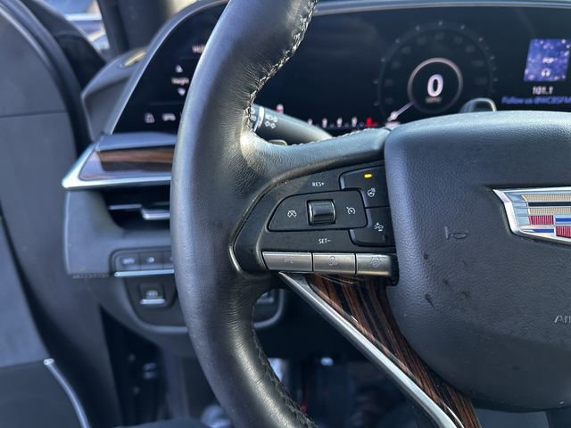 Used 2022 Cadillac Escalade Premium Luxury image 29