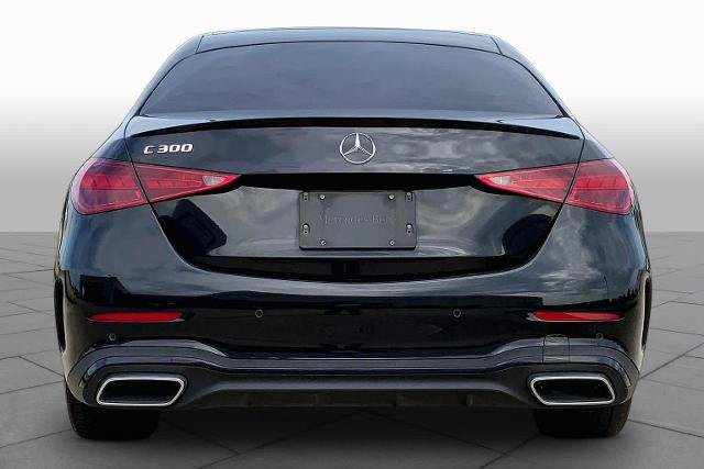Used 2023 Mercedes-Benz C 300 Sedan image 5