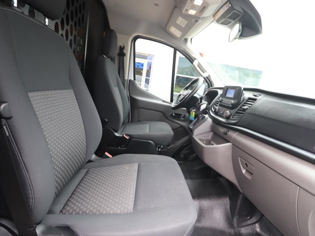 Certified 2025 Ford Transit 250 Low Roof w/ Exterior Upgrade Package RWD image 9
