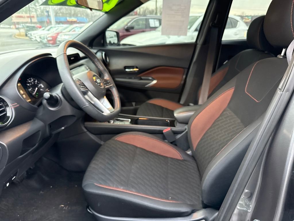 Used 2021 Nissan Kicks SR image 14