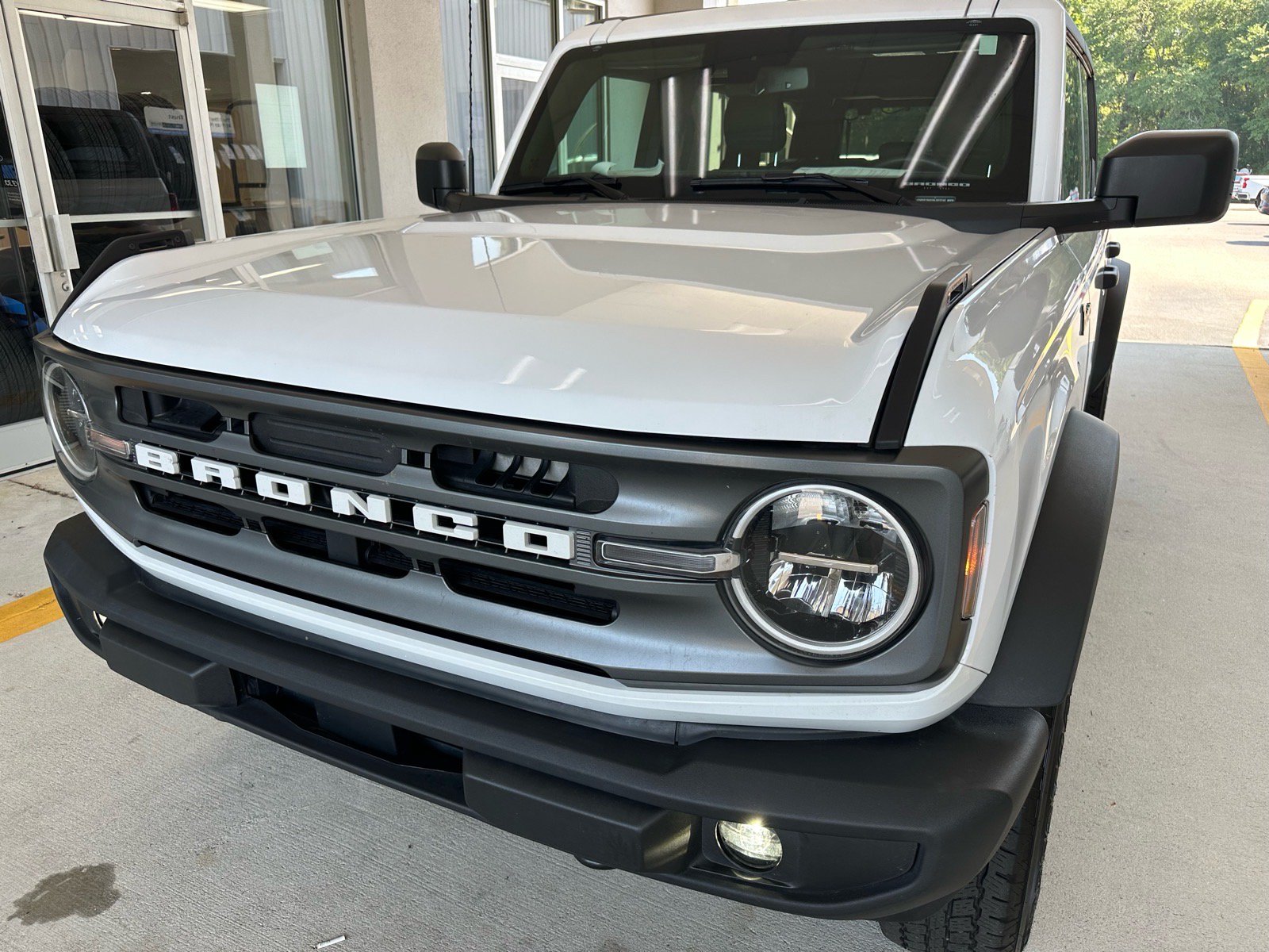 Certified 2024 Ford Bronco Big Bend AWD/4WD image 2