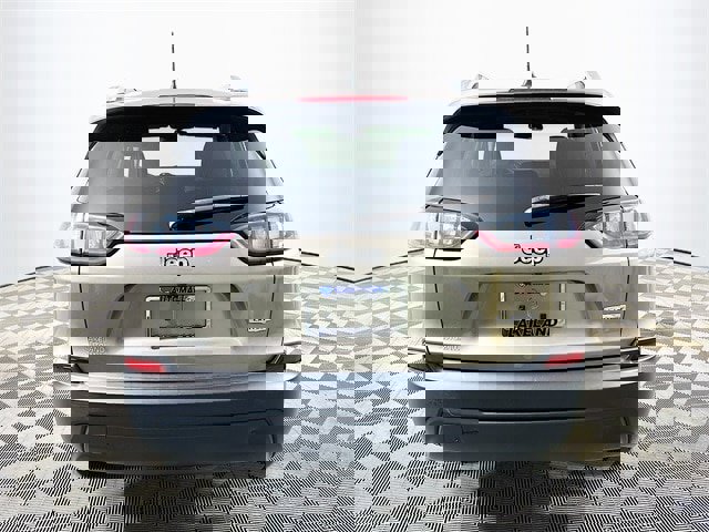 Used 2020 Jeep Cherokee Latitude image 4