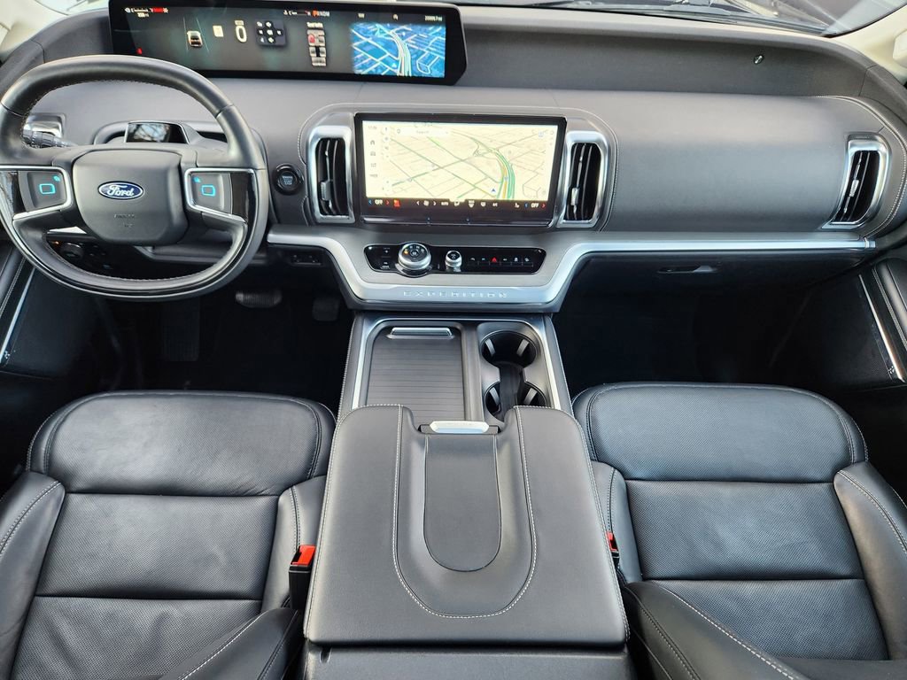 Certified 2025 Ford Expedition Platinum AWD/4WD image 14