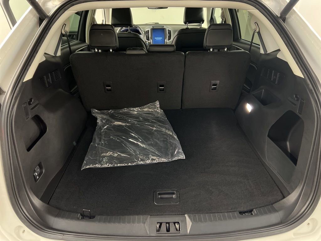 Certified 2024 Ford Edge SEL w/ Convenience Package image 34