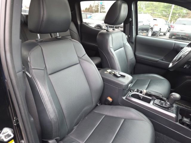 Used 2019 Toyota Tacoma 4x4 Double Cab image 12