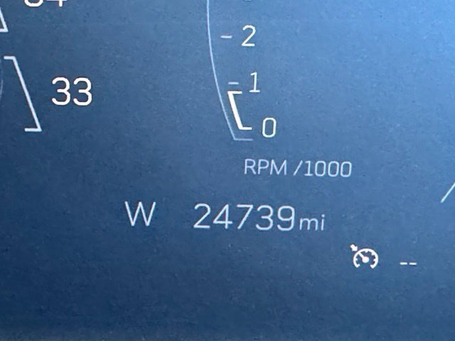 Used 2024 Cadillac XT4 Sport w/ Cold Weather Package FWD image 18