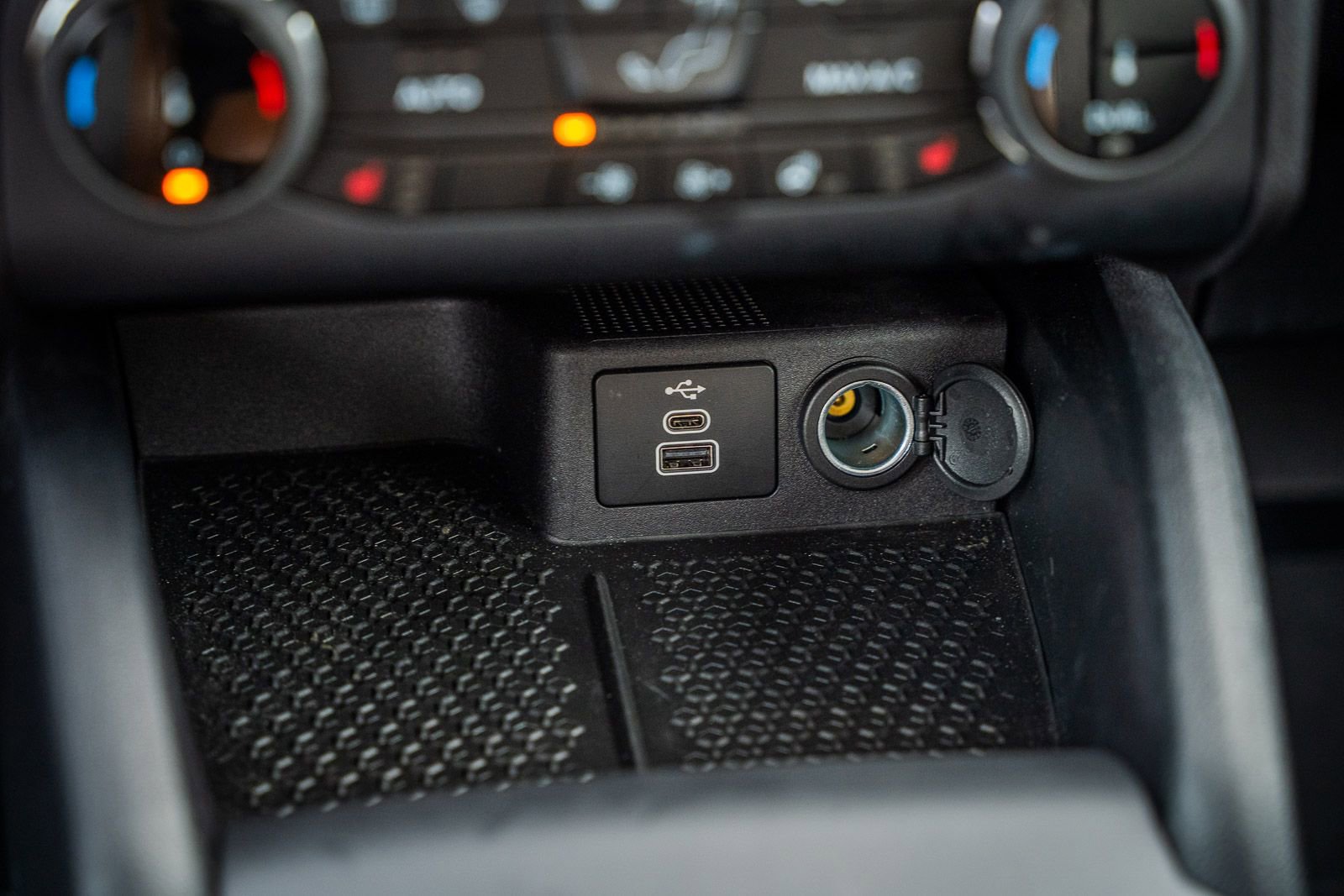 Certified 2024 Ford Bronco Sport Outer Banks AWD/4WD image 31