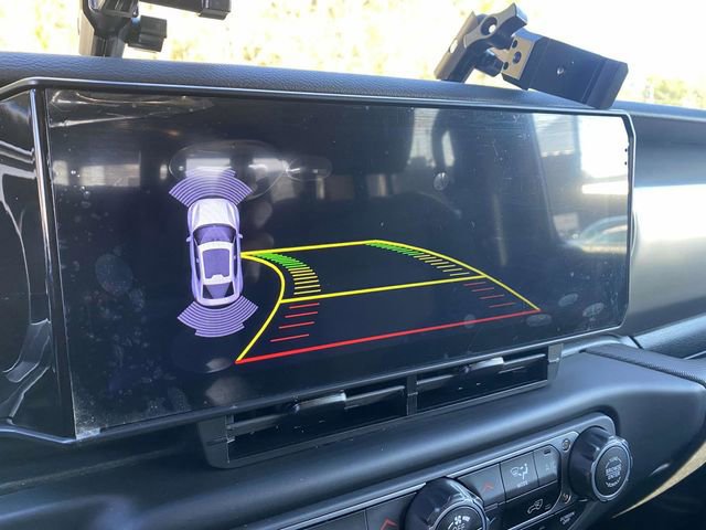 Used 2023 Jeep Gladiator Sport image 24