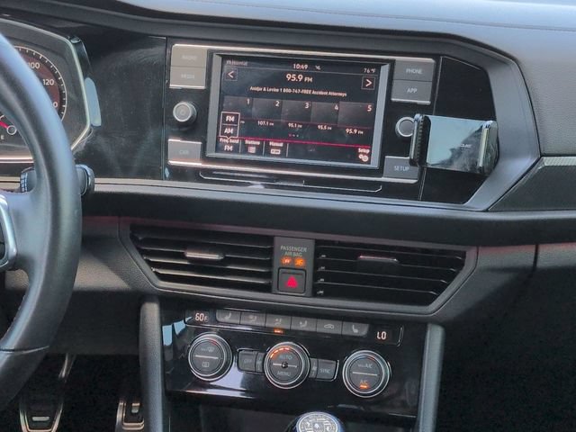 Used 2019 Volkswagen Jetta GLI FWD image 17
