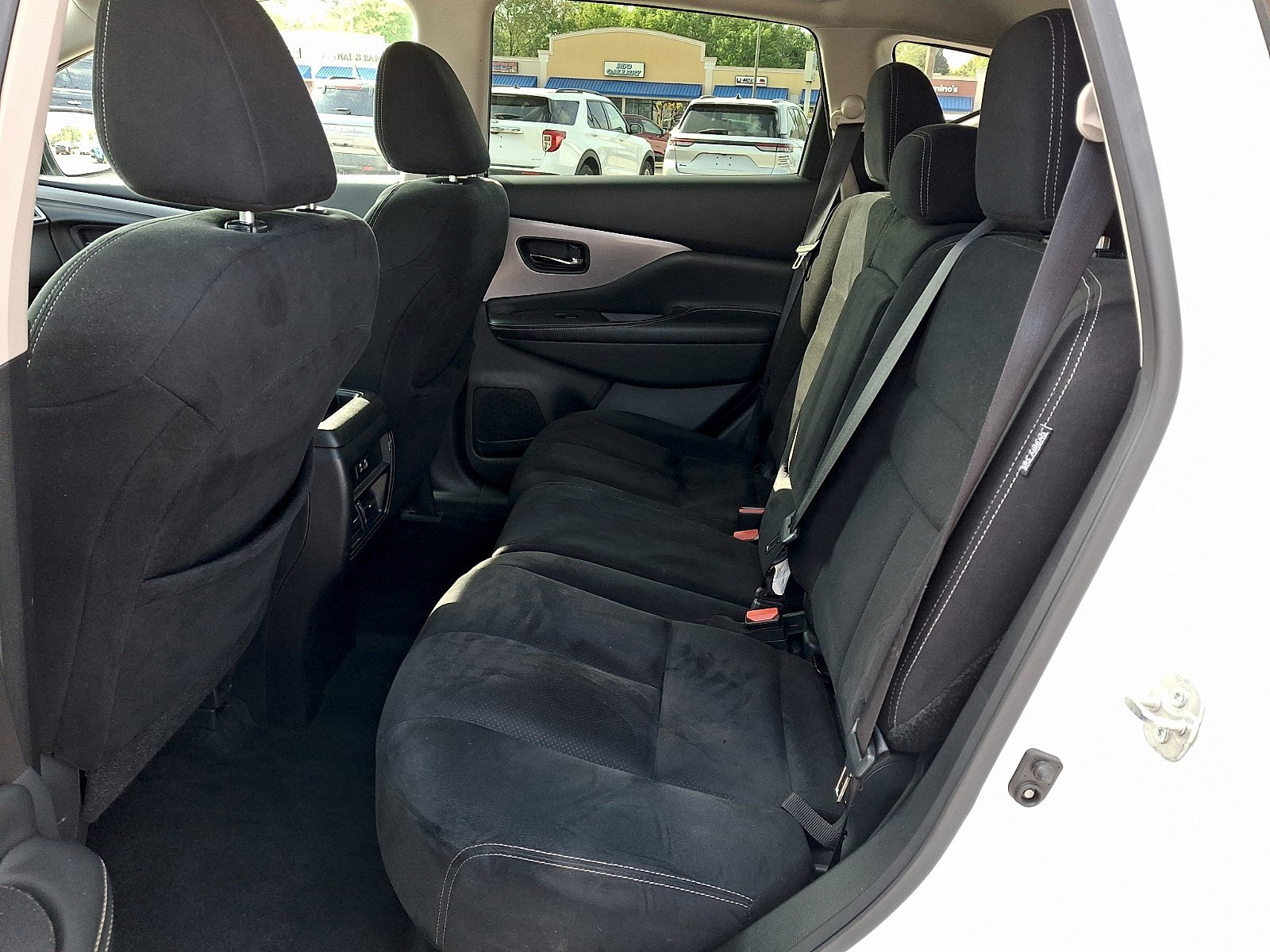 Used 2022 Nissan Murano S image 9