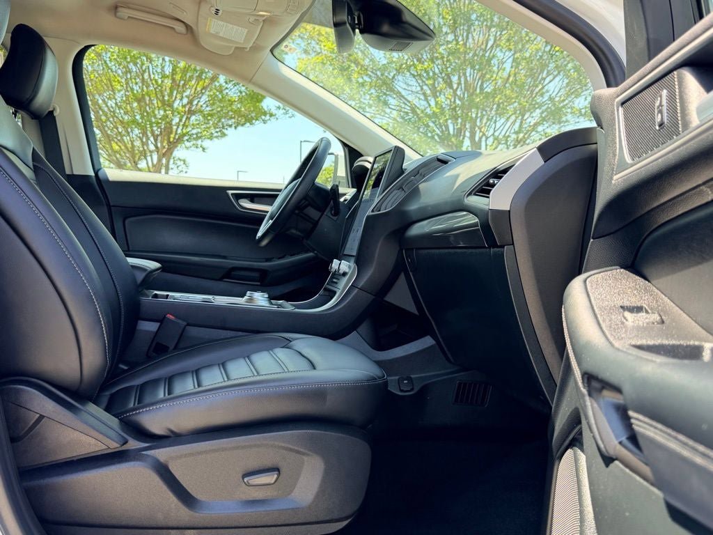 Certified 2024 Ford Edge SEL w/ Convenience Package AWD/4WD image 10