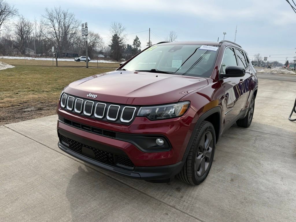 Used 2022 Jeep Compass Latitude w/ Sun and Sound Group image 5