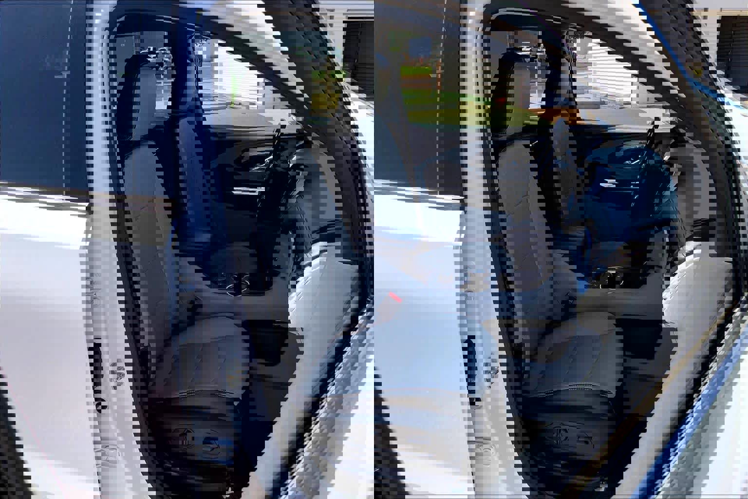 Used 2019 GMC Terrain SLT w/ Preferred Package FWD image 11