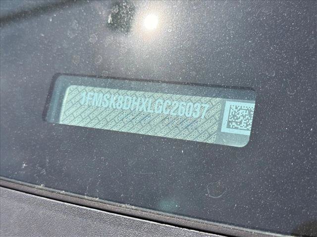 Certified 2020 Ford Explorer XLT w/ Equipment Group 202A AWD/4WD image 13