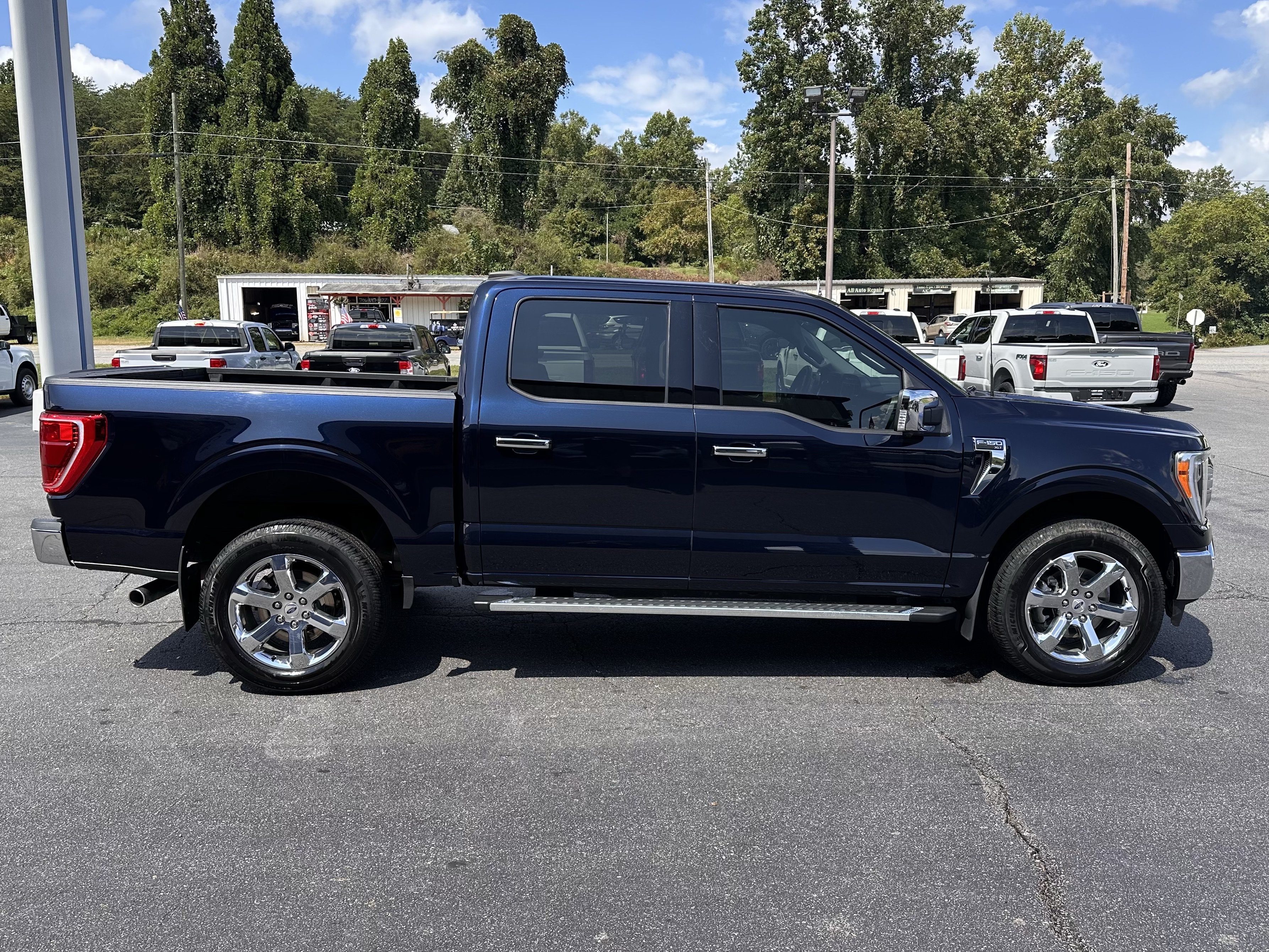 Certified 2022 Ford F150 XLT w/ Equipment Group 302A High AWD/4WD image 5
