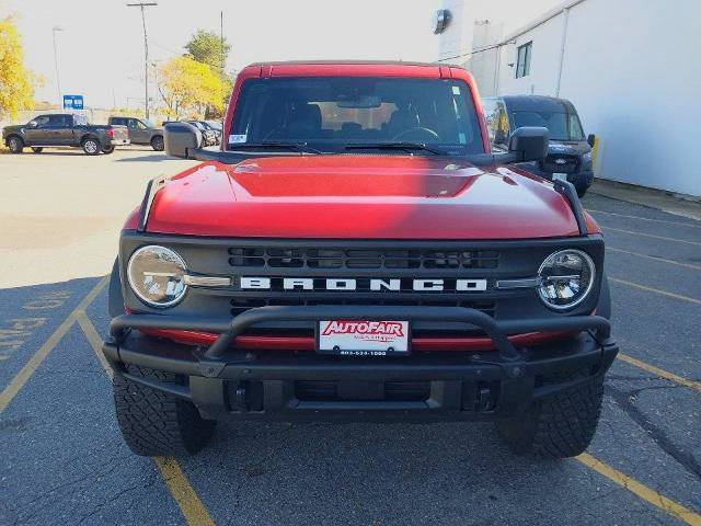 Certified 2022 Ford Bronco Black Diamond w/ Sasquatch Package AWD/4WD image 3