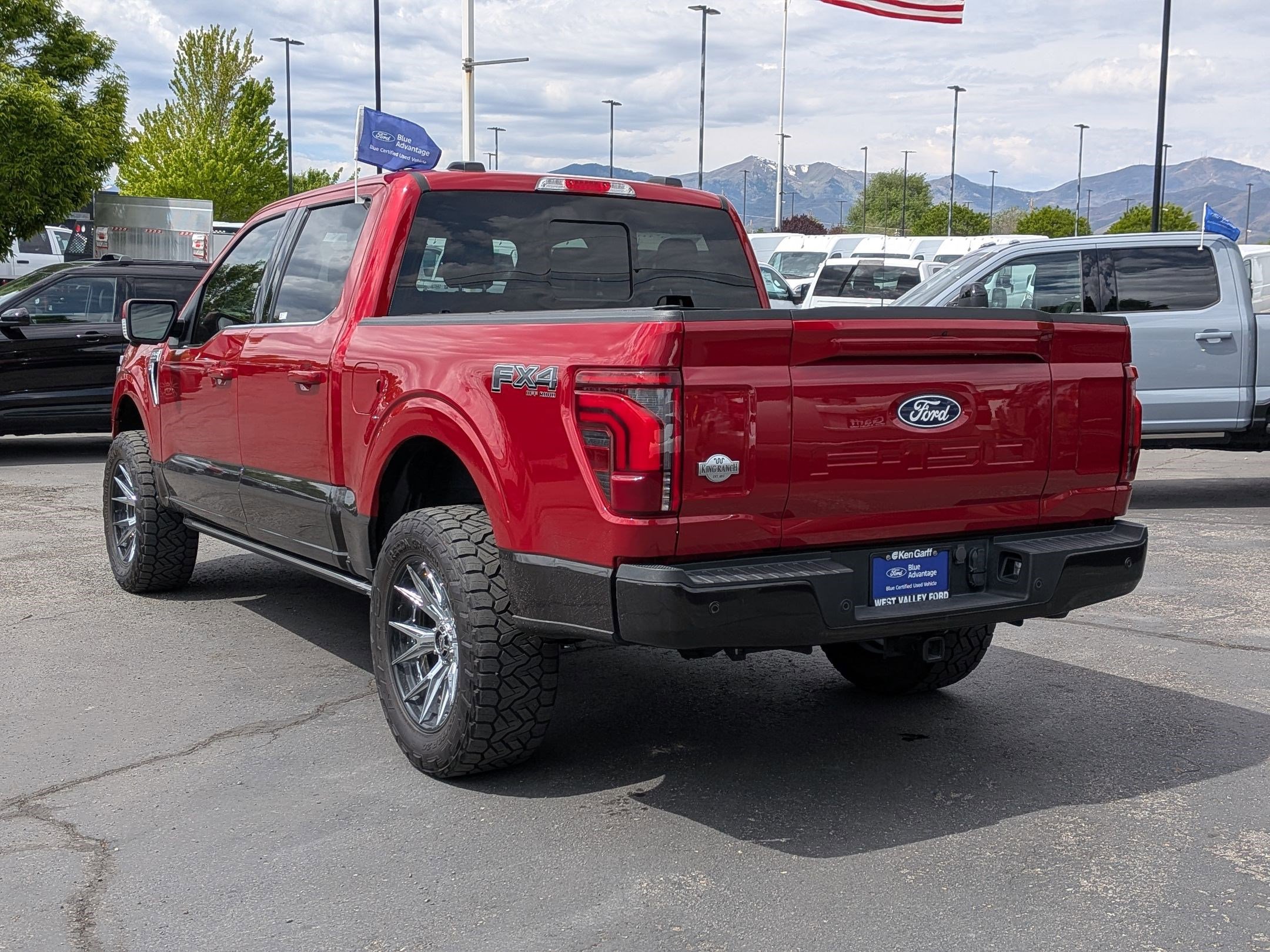 Certified 2024 Ford F150 King Ranch w/ FX4 Off-Road Package AWD/4WD image 9