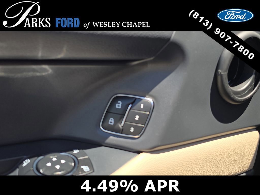 Certified 2023 Ford Expedition Limited image 21