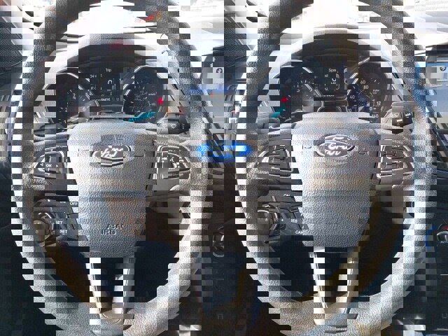 Certified 2019 Ford Escape SE image 18