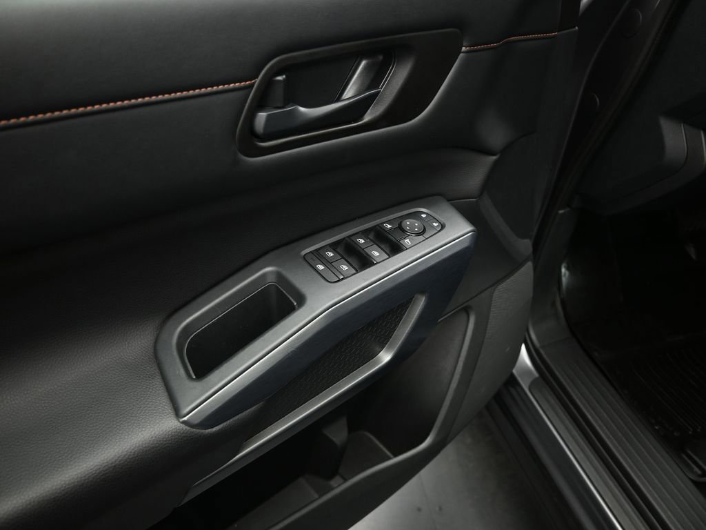 Used 2023 Nissan Pathfinder Rock Creek image 36