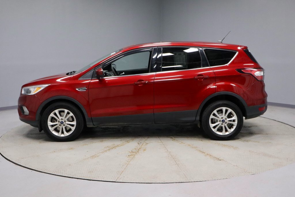 Certified 2017 Ford Escape SE image 2