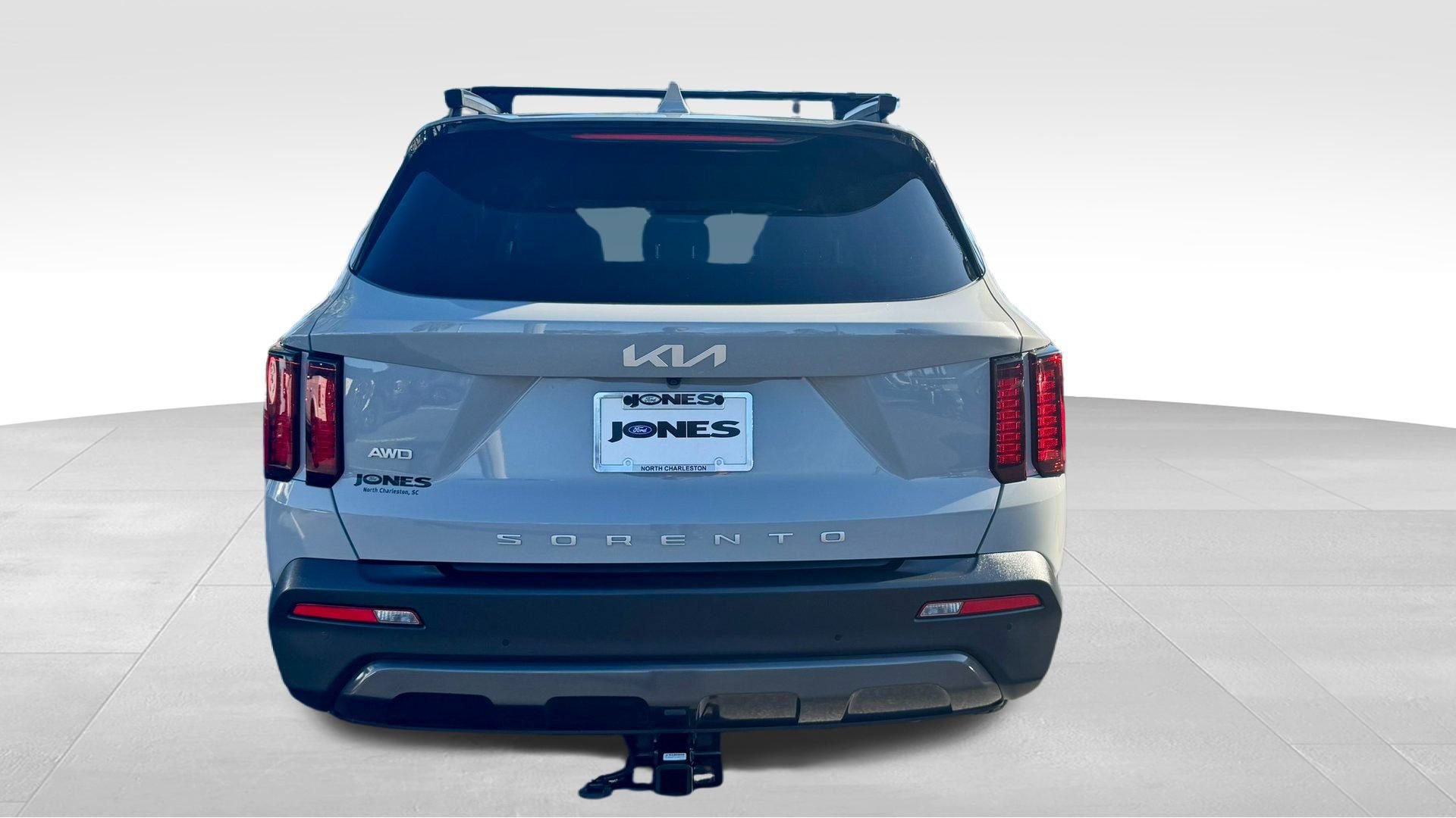 Used 2022 Kia Sorento S image 12