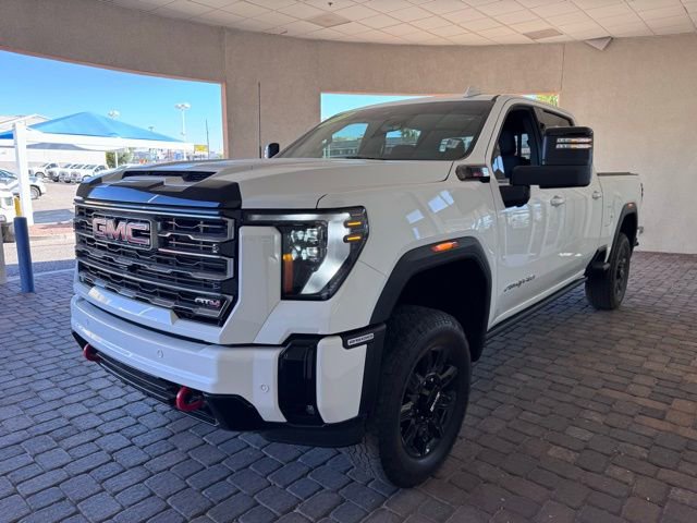 Used 2025 GMC Sierra 2500 AT4 w/ AT4 Premium Plus Package AWD/4WD image 1