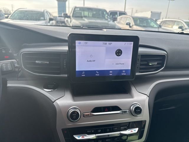 Certified 2022 Ford Explorer XLT w/ Equipment Group 202A image 11