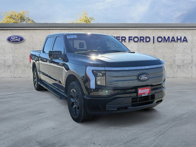 Certified 2025 Ford F150 Lightning Lariat image 1