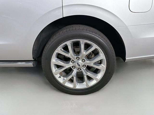Certified 2019 Ford Expedition Platinum RWD image 39