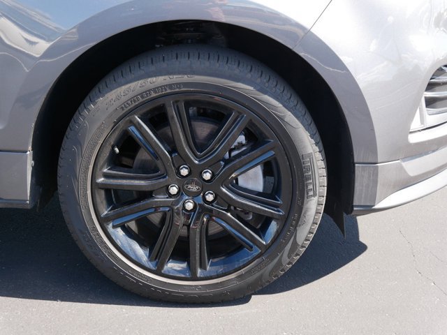Certified 2022 Ford Edge ST-Line AWD/4WD image 6