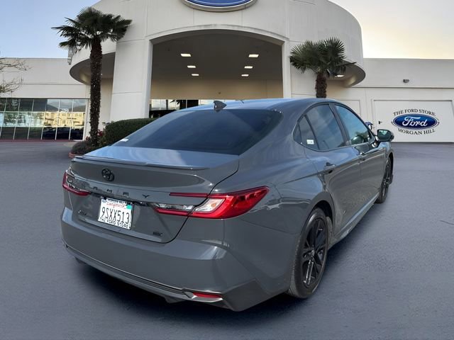 Used 2025 Toyota Camry SE w/ Convenience Package FWD image 3