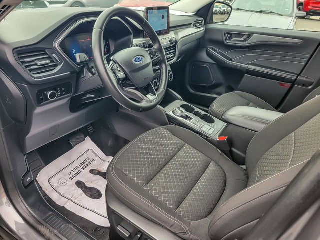 Certified 2023 Ford Escape Active AWD/4WD image 14