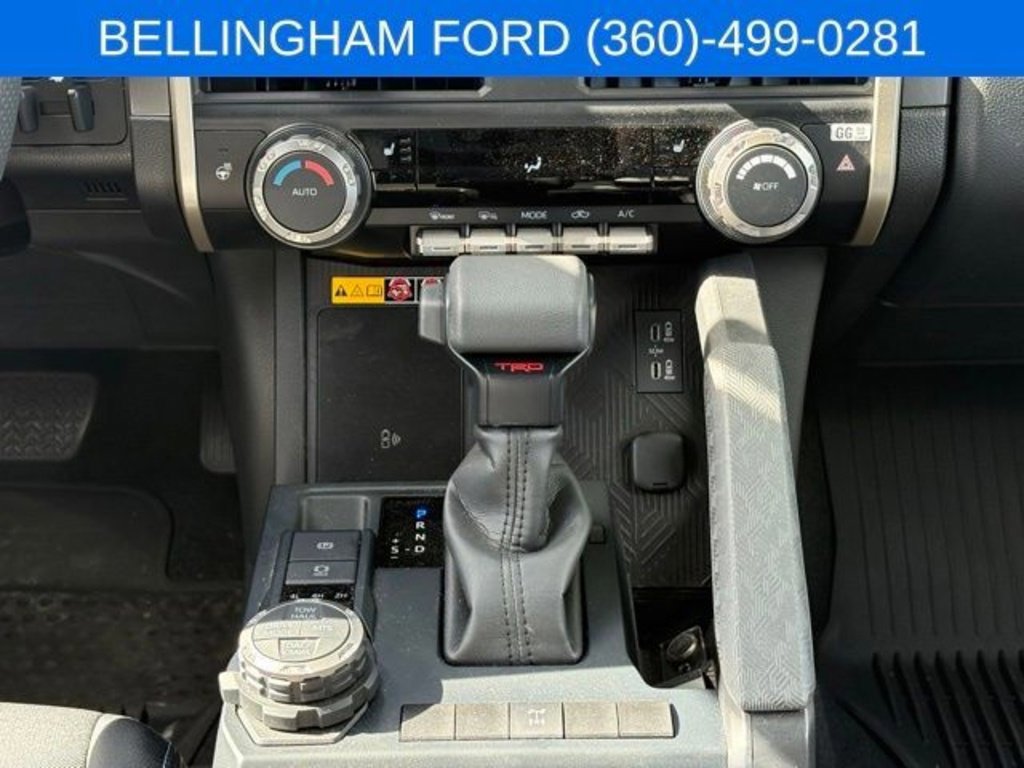 Used 2024 Toyota Tacoma 4x4 Double Cab image 38