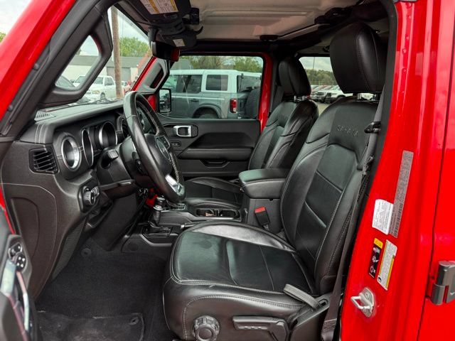Used 2021 Jeep Wrangler Unlimited Sahara w/ Uconnect 4C Nav & Sound Group AWD/4WD image 13