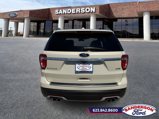 Certified 2018 Ford Explorer Platinum image 4