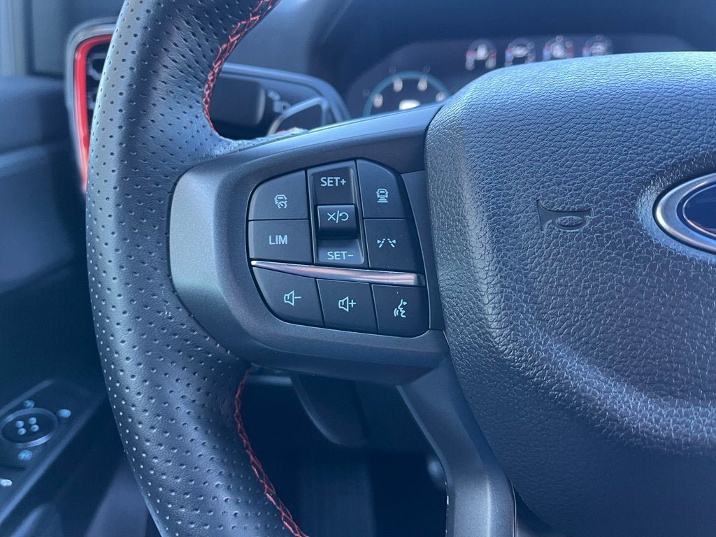 Certified 2025 Ford Ranger Raptor AWD/4WD image 26