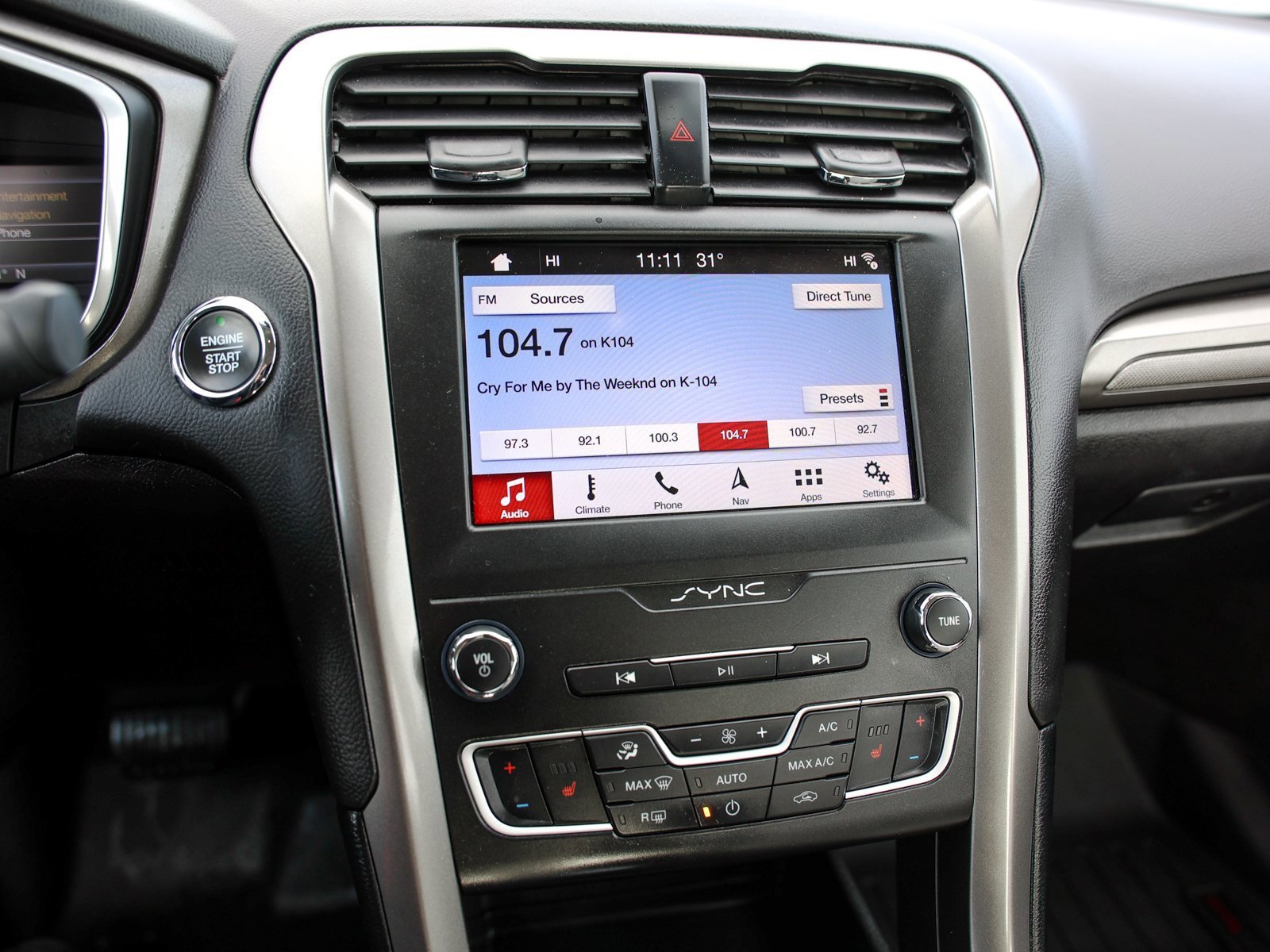 Certified 2019 Ford Fusion SE w/ Equipment Group 151A image 21