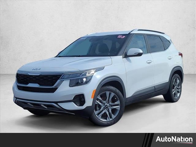 Used 2023 Kia Seltos S w/ Navigation Package image 8