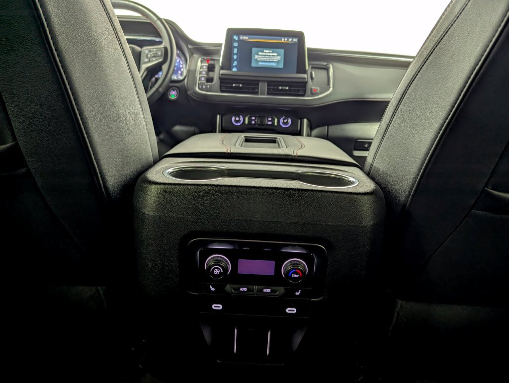 Used 2022 Chevrolet Tahoe RST w/ Luxury Package AWD/4WD image 15