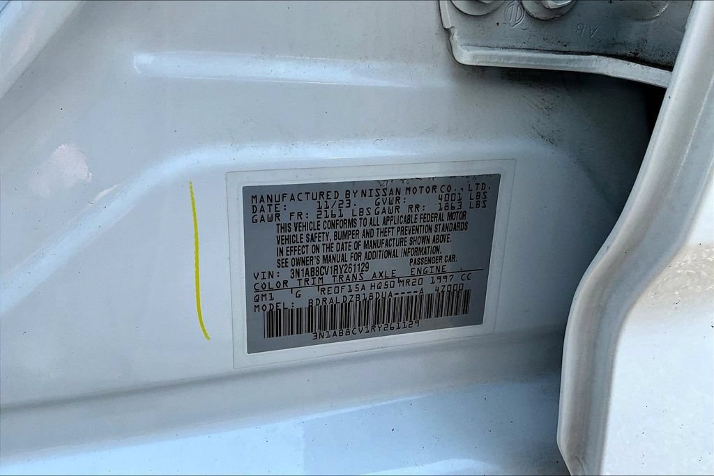 Used 2024 Nissan Sentra SV FWD image 21