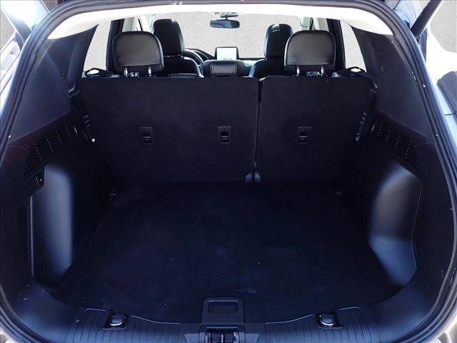 Certified 2022 Ford Escape Titanium w/ Class II Trailer Tow Package AWD/4WD image 8