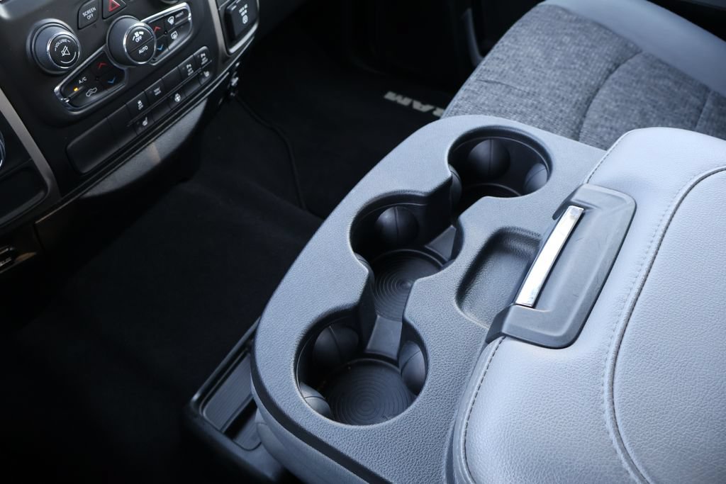 Used 2018 RAM 1500 Lone Star RWD image 32