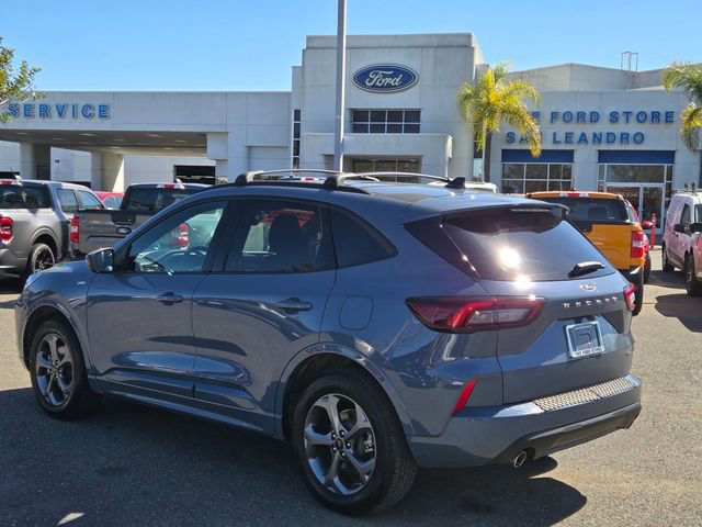 Certified 2023 Ford Escape ST-Line Select image 5