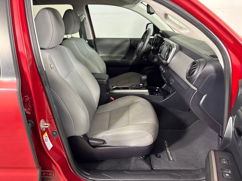 Used 2019 Toyota Tacoma SR5 image 12