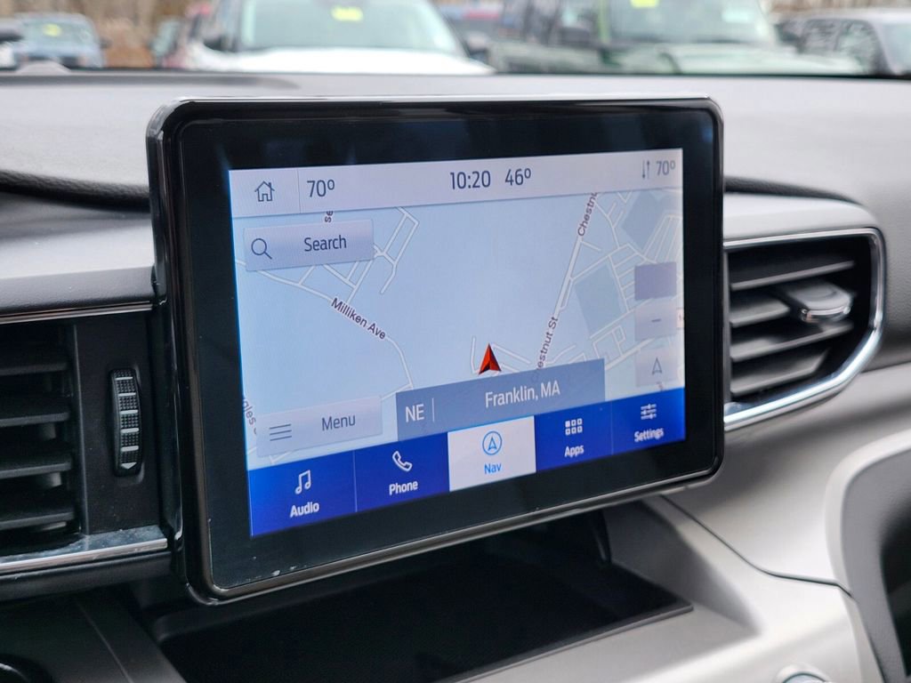 Certified 2022 Ford Explorer XLT w/ Equipment Group 202A image 22