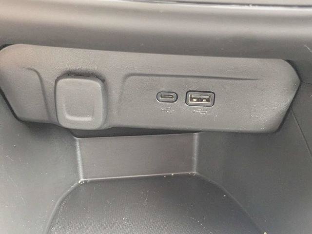 Used 2026 Chevrolet Trax LS FWD image 23