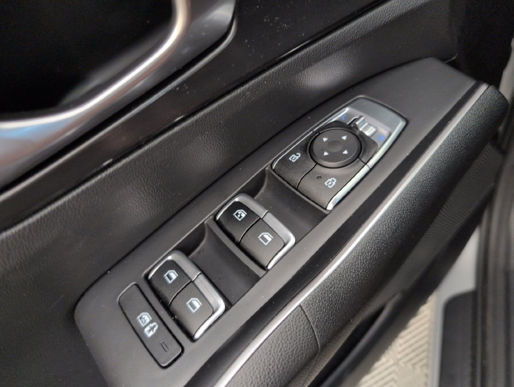 Used 2021 Kia Sorento S w/ Panoramic Sunroof Package FWD image 35