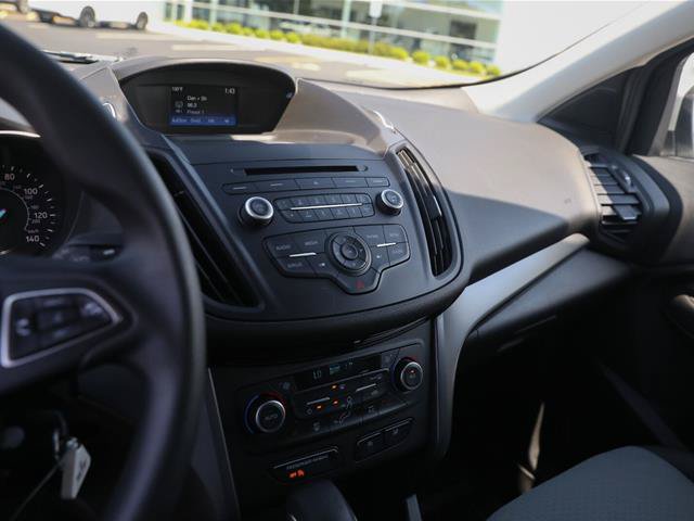 Certified 2018 Ford Escape SE w/ Ford Safe & Smart Package FWD image 38